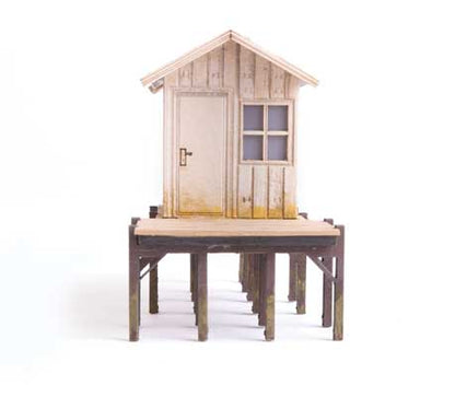 Walthers SceneMaster 4110 HO Fisherman's Shanty Kit