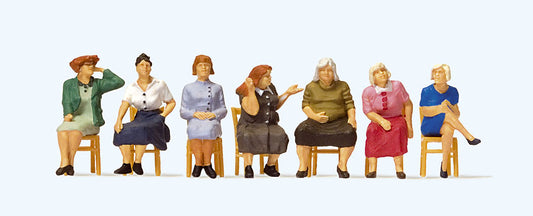 Preiser 10580 HO Scale Seated Waiting Women Figure Set