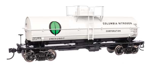 Walthers Mainline 48403 HO Scale 36' 10,000-Gallon Insulated Tank Car w/Large Do