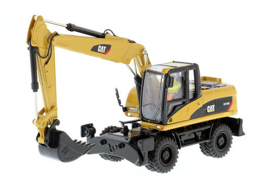 Diecast Masters 85171 1/50 Caterpillar M316D Wheel Excavator
