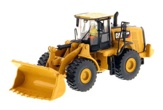 Diecast Masters 85949 1/87 Cat 972M Wheel Loader