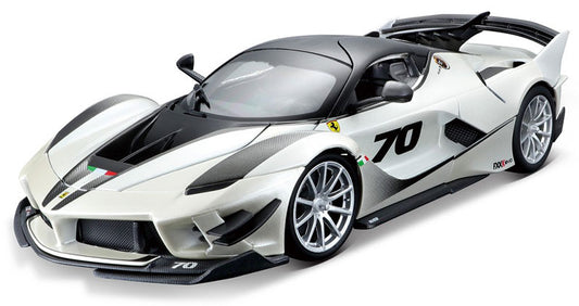 Bburago 16012WT 1/18 Ferrari FXX-K EVO White Diecast Supercar