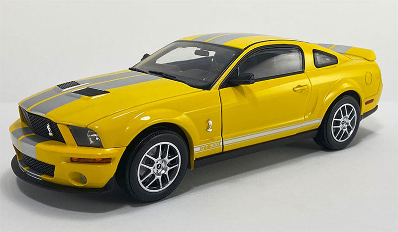 Acme SC64002 1/64 2007 Ford Mustang GT500 – 1/64 Scale Shelby Model
