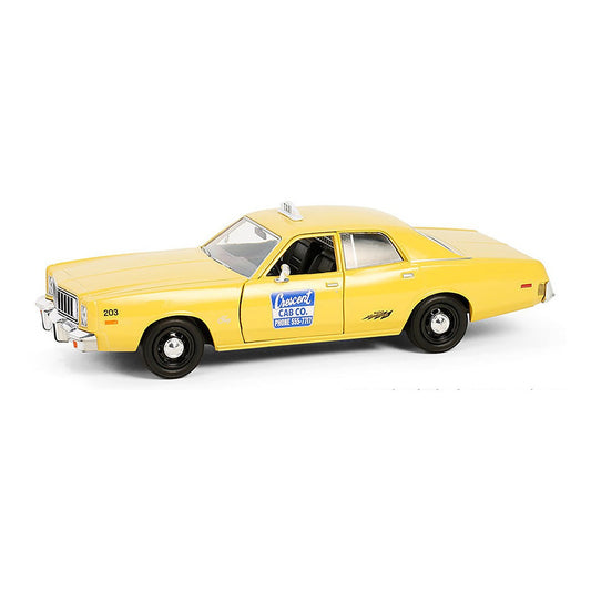 greenlight 84202 1 24 scale crescent cab co 1975 plymouth fury poltergeist 1982