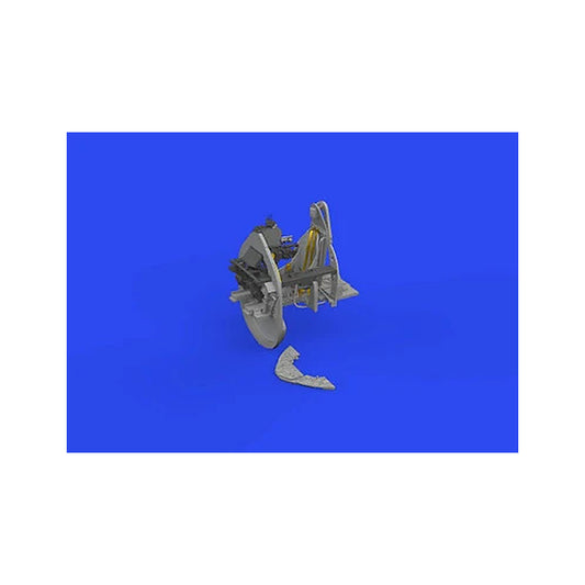 eduard 648896 1 48 fm 2 cockpit w armoured headre