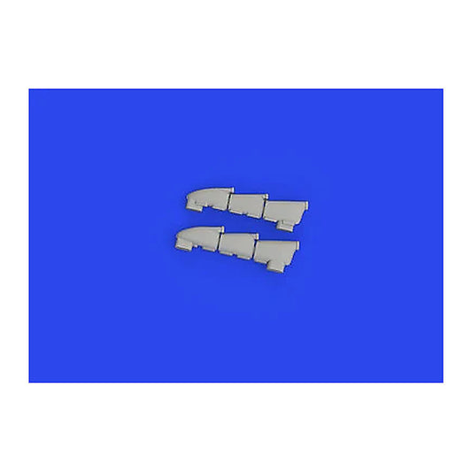 eduard sin648152 1 48 big sin hurricane mk iic w rounded exhausts for