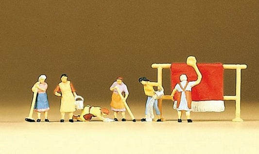 Preiser 79051 N Scale People Working -- Housewives w/Cleaning Accessories pkg(6)