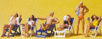 Preiser 10431 HO Scale Recreation & Sports Sunbathers on Folding