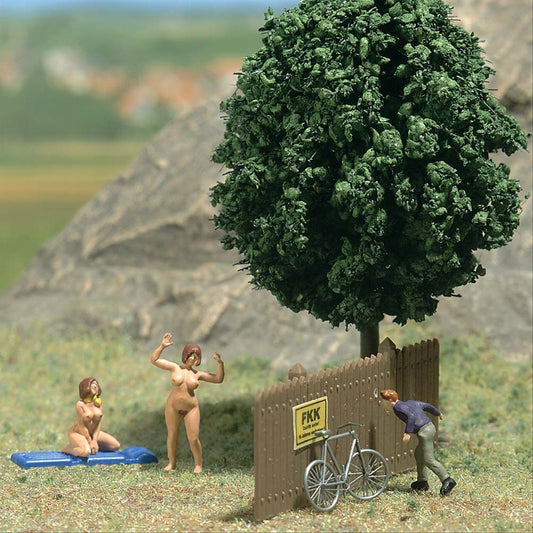 Busch 7669 HO Scale Mini World Nudist Scene, 3 Figures