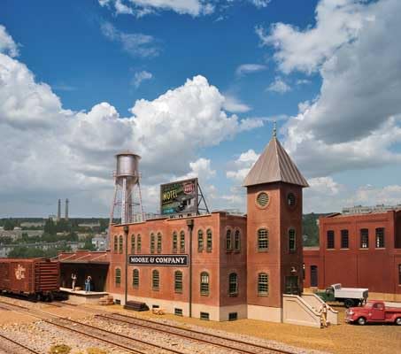 Walthers Cornerstone 4104 HO Vintage Brick Warehouse