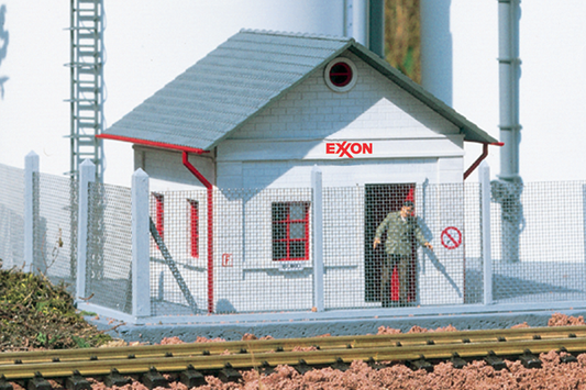 Piko 62037 G Scale Tank Depot Office, Building Kit