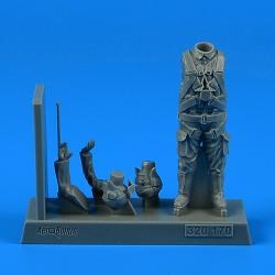 Aerobonus 320170 1/32 WWII Japanese/Kamikaze Fighter Pilot