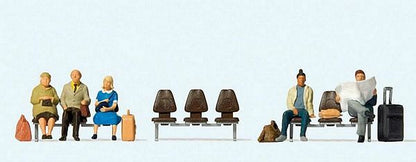 Preiser 10660 HO Scale Waiting Travelers #1 5 Figures, 3 Seat Rows