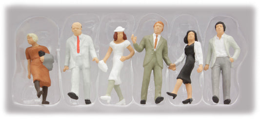Preiser 65322 O Scale Walking Passers-By Figure Set pkg(6)
