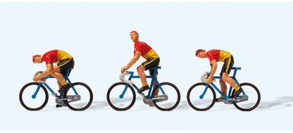Preiser 25003 HO Scale Cycle Racers Team D - Red, Yellow