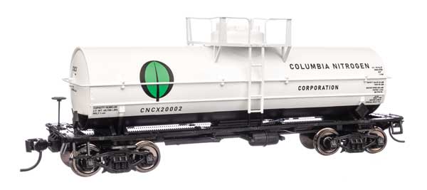 Walthers Mainline 48401 HO Scale 36' 10,000-Gallon Insulated Tank Car w/Large Do