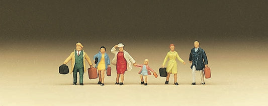 Preiser 79025 N Scale Family on a Journey Figure Set