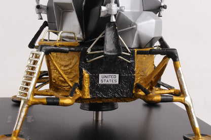 Executive Series E3848 Lunar Excursion Module 1/48