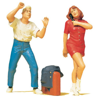 Preiser 45129 G Scale Pedestrians Persons at the Telephone Box pkg(2)