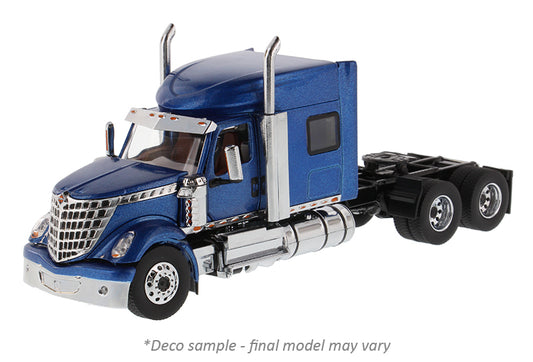 Diecast Masters 71026 1/50 International LoneStar Sleeper Cab