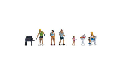 Noch 15881 HO Scale People Camping -- 5 Figures, Grill, Table and Chair