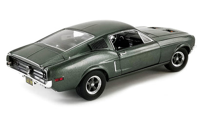 Greenlight 13615 1/18 1968 Ford Mustang GT Fastback, Highland Green