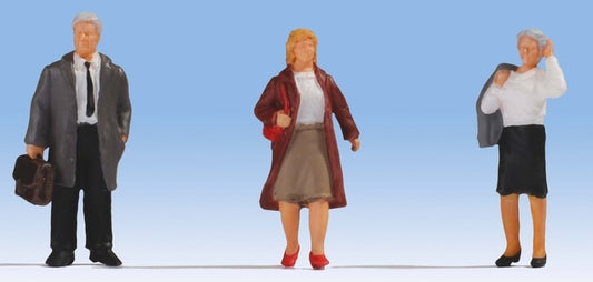Noch 17850 O Scale Travelers Figure Set, 3-Pack