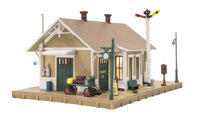 Woodland Scenics BR4928 N Scale Dansbury Depot