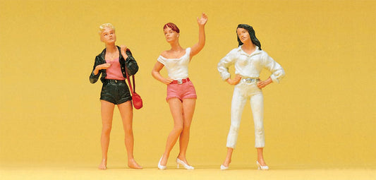 Preiser 65312 O Scale Teenage Girls Figure Set, pkg(3)