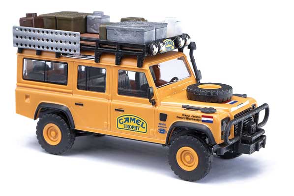 Busch 50329 HO Scale 1983 Land Rover Defender SUV - Assembled -- 89 Camel Trophy