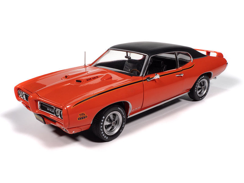 American Muscle 1351 1/18 1969 Pontiac GTO Judge Diecast Model