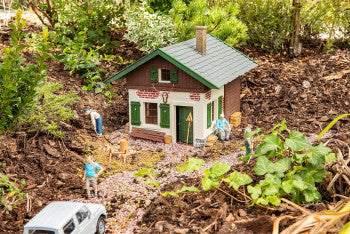 Pola 331143 G Scale Forest Hut/Cabin Kit