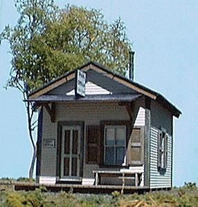 BTS Models 27233 HO Scale Cabin Creek Series Post Office - 2-3/16