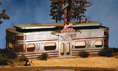 BTS Models 27440 HO Scale Goin' Home Series Babe's Diner