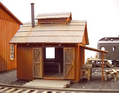 BTS Models 27492 HO Scale McCabe Blacksmith Shop Kit - 3-1/2 x 2-2/5"