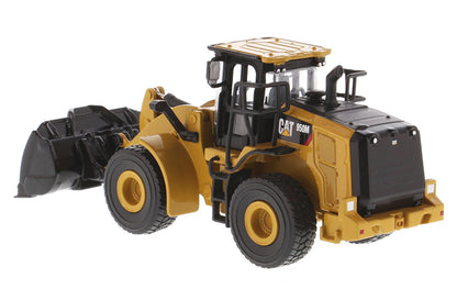 Diecast Masters 85692 1/64 Caterpillar 950M Wheel Loader