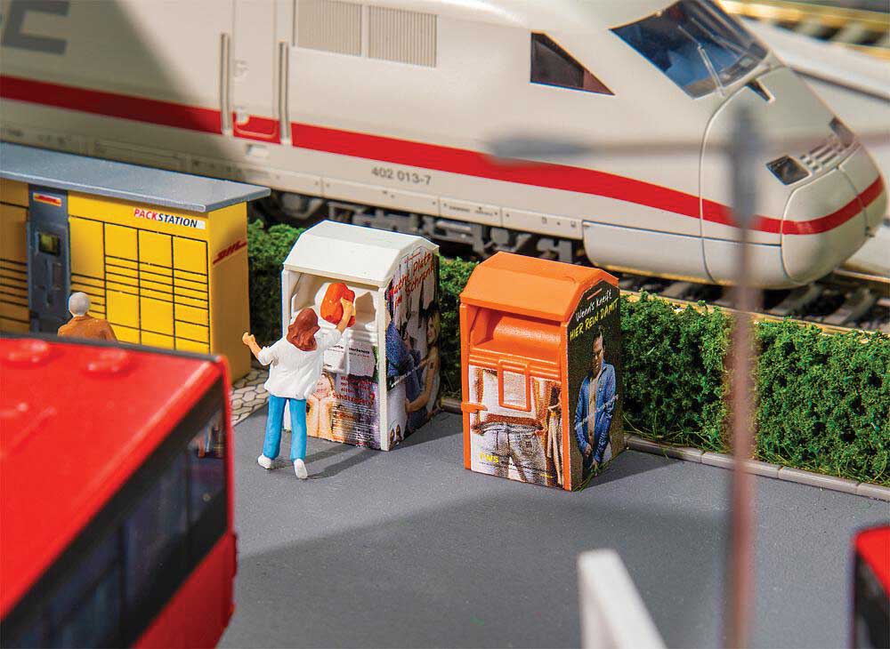 Faller 180341 HO Scale Clothing Recycling Containers -- pkg(4)