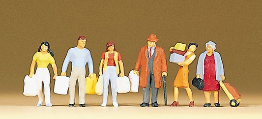 Preiser 10121 HO Scale People Shopping Figure Set pkg(6)