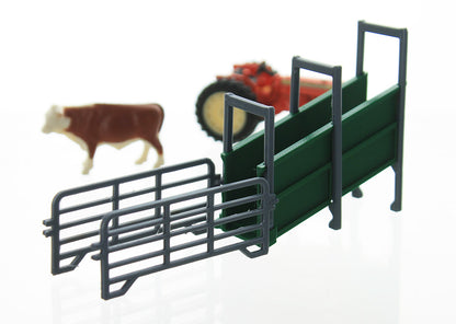 3D To Scale 64-310-GR 1/64 Livestock Loading Chute, Green/Gray