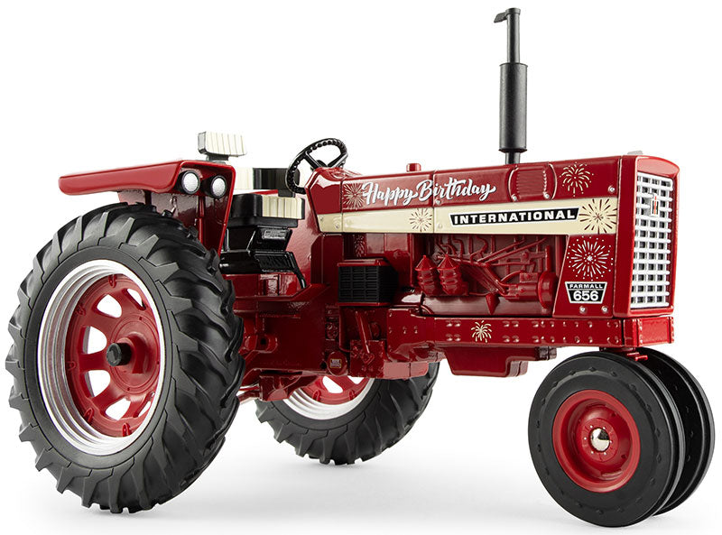 Ertl 44360 1/16 Scale Farmall 656 Tractor