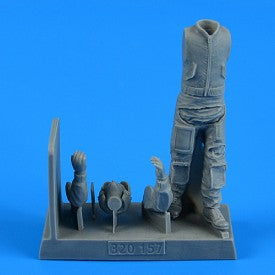 Aerobonus 320157 1/32 NATO Combat Pilot #1