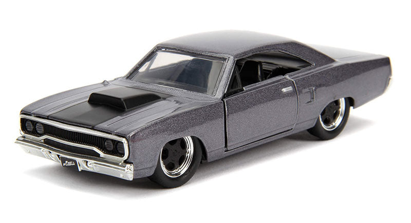 Jada Toys 30746 Scale 1970 Plymouth Road Runner