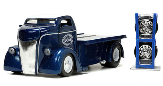 Jada Toys 33853 1/24 Scale 1947 Ford Coe Truck