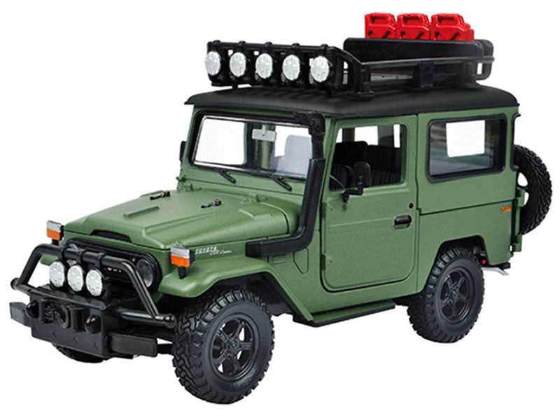 Motormax 79137MGR 1/24 Scale Toyota Fj40 Off-Road Truck