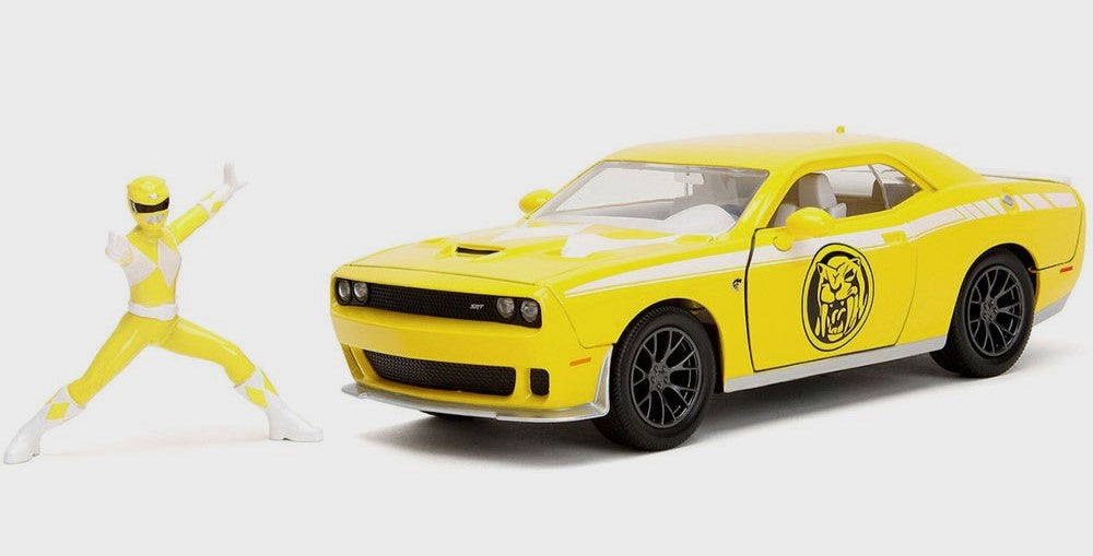 Jada 34392 1/24 Power Rangers 2015 Dodge Challenger Hellcat w/Yellow Ranger Figu