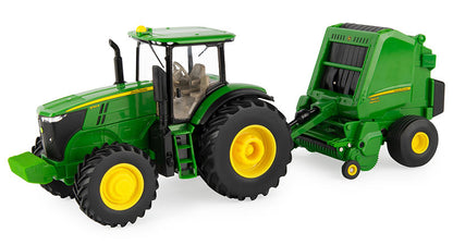 Ertl 47355 1/32 John Deere 7270R Tractor with 560R Round Baler
