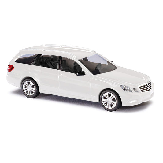 Busch 60204 HO Scale Mercedes-Benz E-Class Wagon Kit