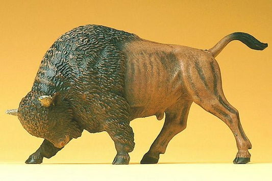 Preiser 47535 1/25 Scale Wild Animal Charging Buffalo Bull w/Head Down