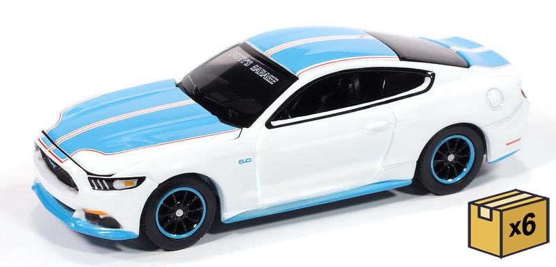 Auto World AWSP178-B-CASE 1/64 Petty's Garage Mustang GT King | Case