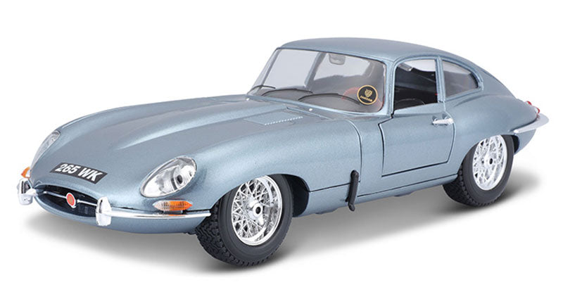 Bburago 12044MSBL 1/18 1961 Jaguar E Coupe Diecast British Classic